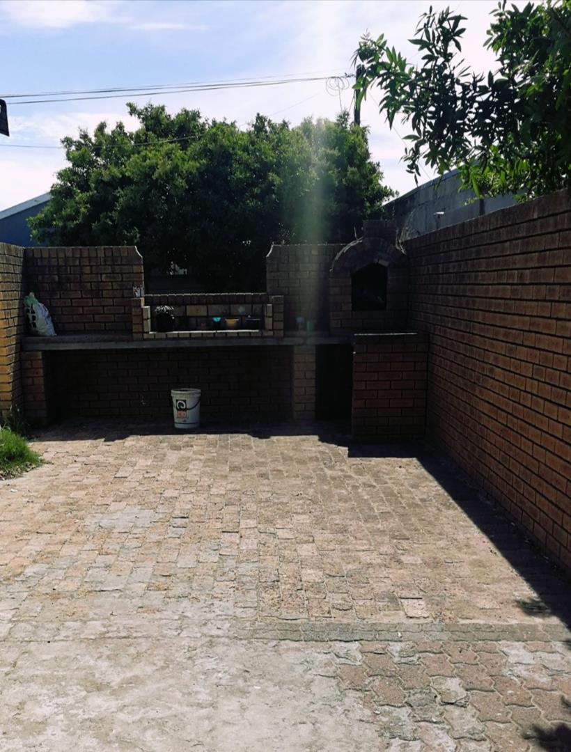 3 Bedroom Property for Sale in Mandalay Western Cape